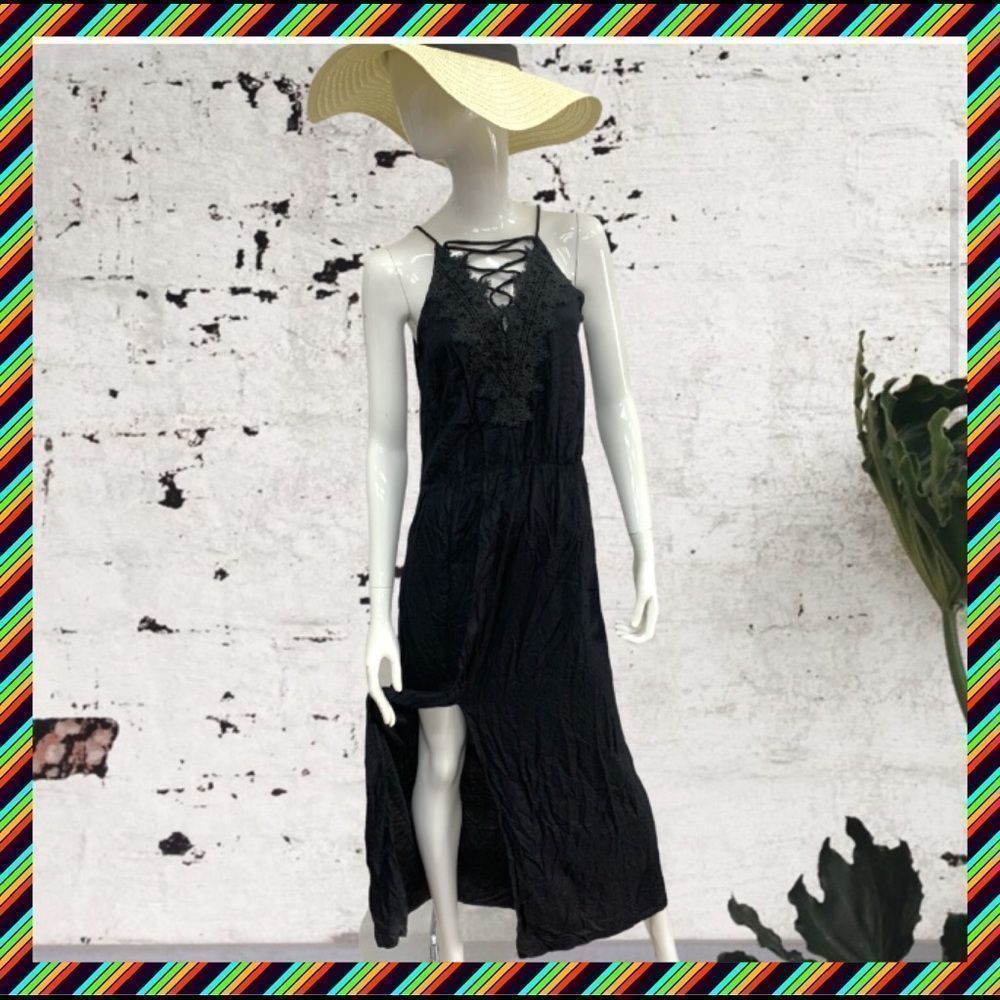 NWT, Elan Black Maxi Dress w/Centered Split Leg and Crocheted Laced Top - Small